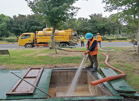 大涌镇化油池清理